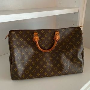 Authentic Louis Vuitton Speedy 40 (late 1980’s)